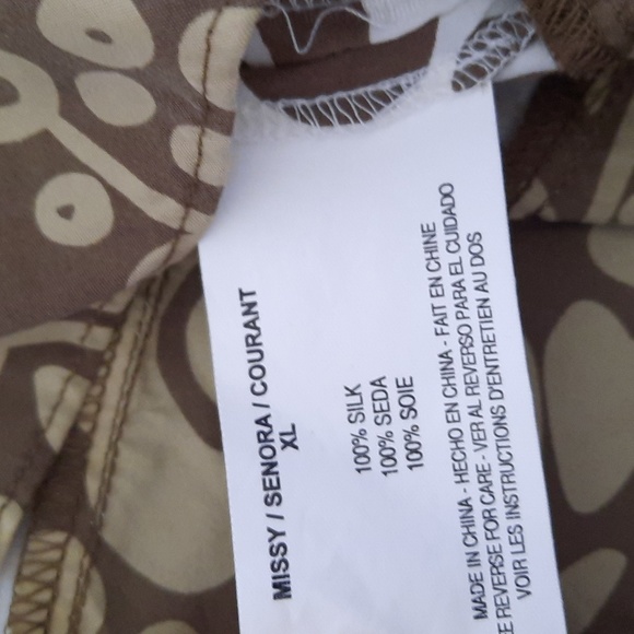 NWOT. 100% Silk top from Nine West - Picture 13 of 13